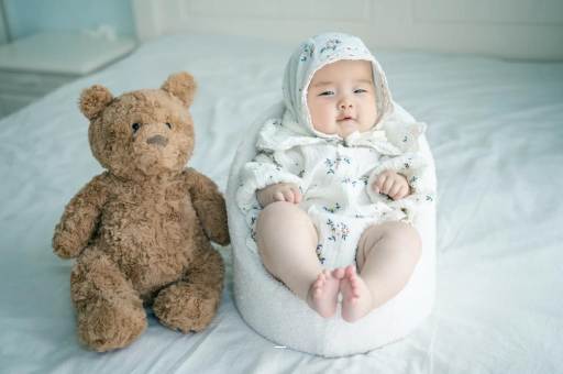 南京宝宝挠耳朵是怎么回事 南京宝宝挠耳朵是怎么回事